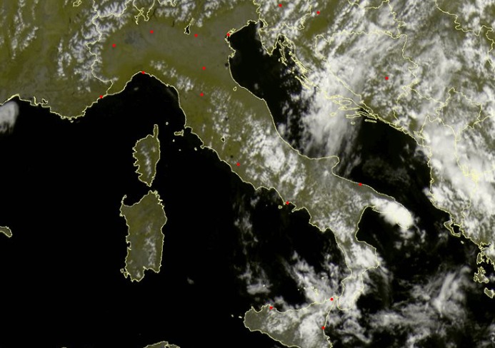 Previsioni meteo Italia oggi, lunedì 3 giugno 2019: prevale il sereno